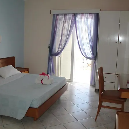 호텔 Pelagos Bay Hotel 3*