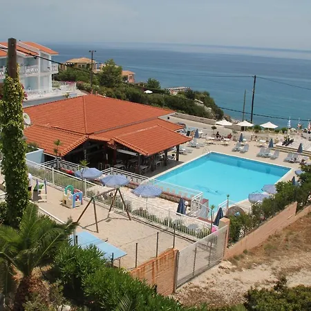 Pelagos Bay Hotel 3*